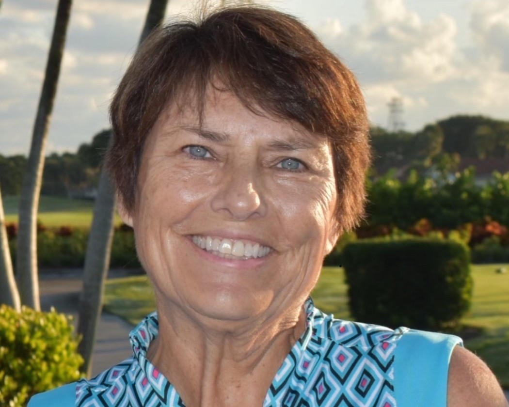 Debbie Wulfeck headshot. 